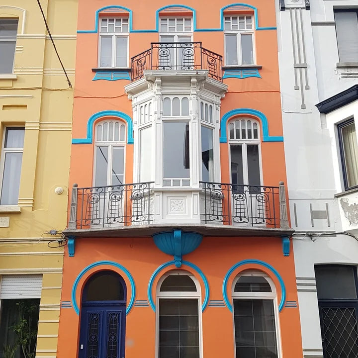 Orange townhouse: photo of the real house